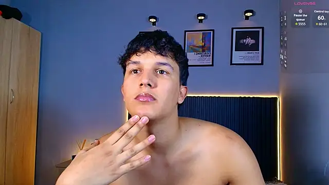 Leo_Savage_ Adlı Modelin Web Kamerası Şovu