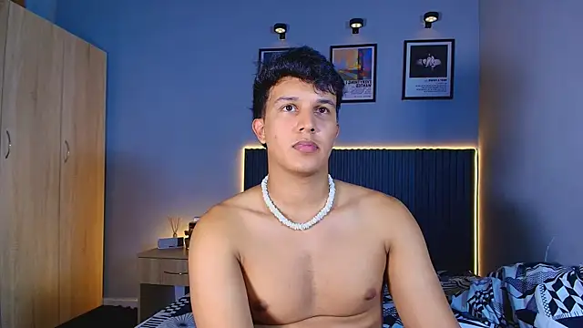 Leo_Savage_のウェブカメラショー