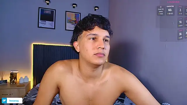 Leo_Savage_ Pertunjukan Webcam