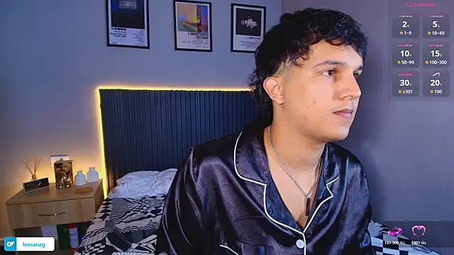 Leo_Savage_ 网络视讯表演