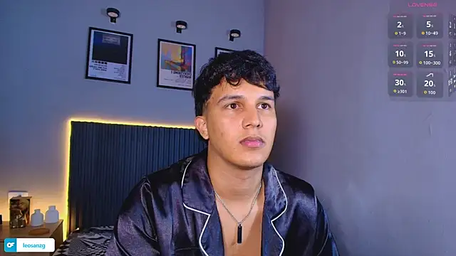 Leo_Savage_ Webcam Show