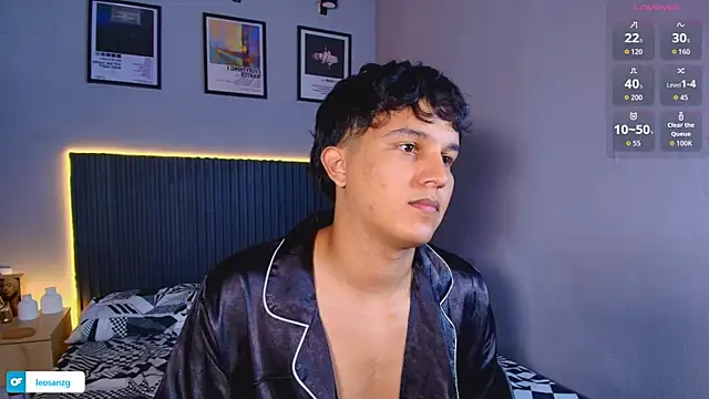Leo_Savage_ 网络视讯表演