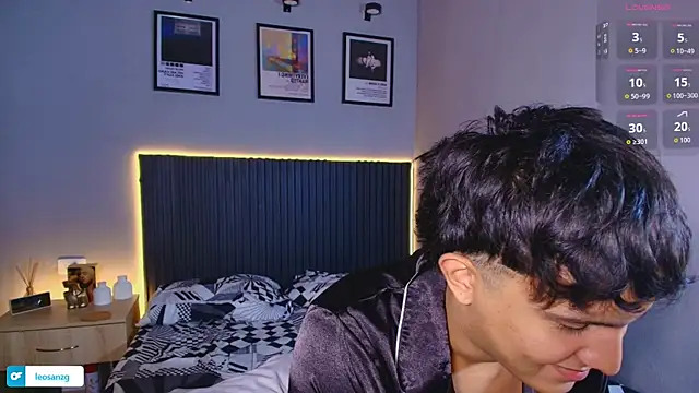 Leo_Savage_ 网络视讯表演
