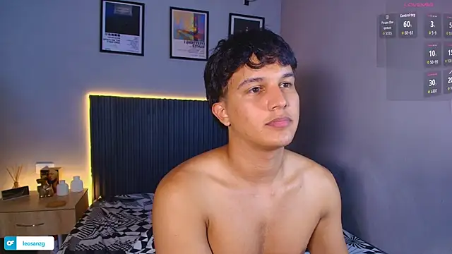 Leo_Savage_ Pertunjukan Webcam