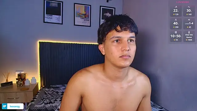 Leo_Savage_ 网络视讯表演