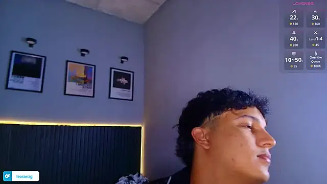 Leo_Savage_ 网络视讯表演