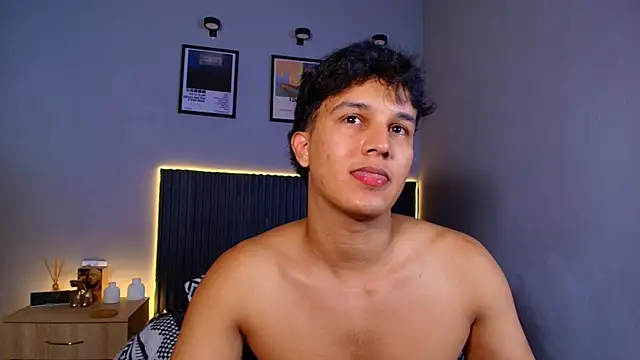 Leo_Savage_ Webcamshow