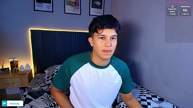 Leo_Savage_ webcam show