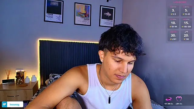Leo_Savage_ 网络视讯表演