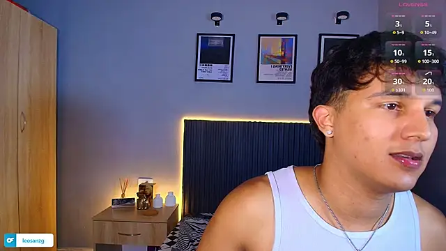 Leo_Savage_ 网络视讯表演
