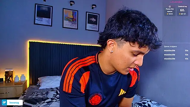 Leo_Savage_ Webcam Show