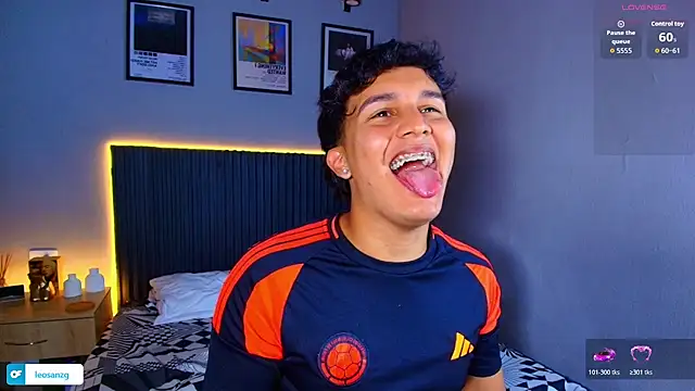 Leo_Savage_ Webcam Show