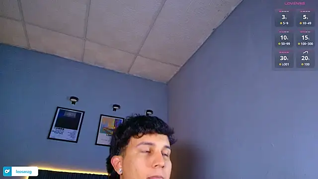 Leo_Savage_'s Webcam Show