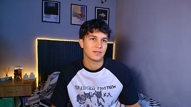 Leo_Savage_ Webcam show