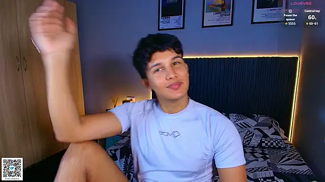 عرض كام Leo_Savage_