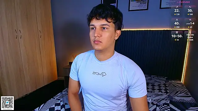 Leo_Savage_ Webcam Show