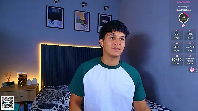 Leo_Savage_ Show Webcam