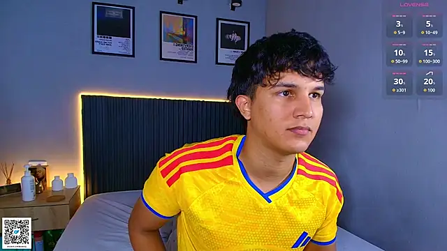 Leo_Savage_ Webcam-Show