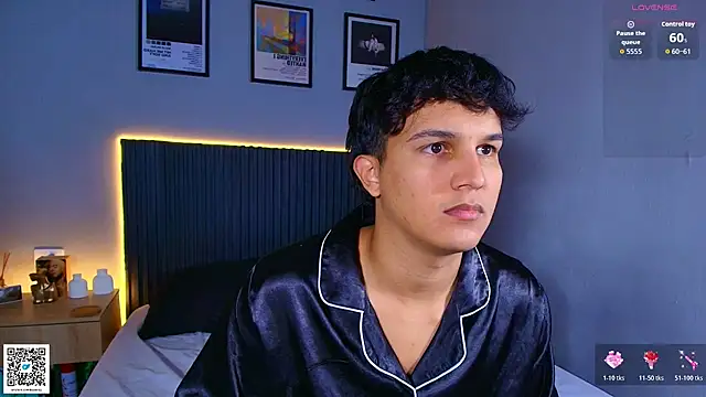 Leo_Savage_ Webcam Show
