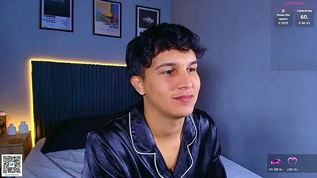 Webkamerová show Leo_Savage_