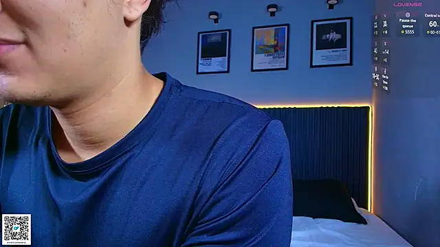 Leo_Savage_ Pertunjukan Webcam