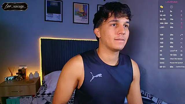 Leo_Savage_ Show Webcam