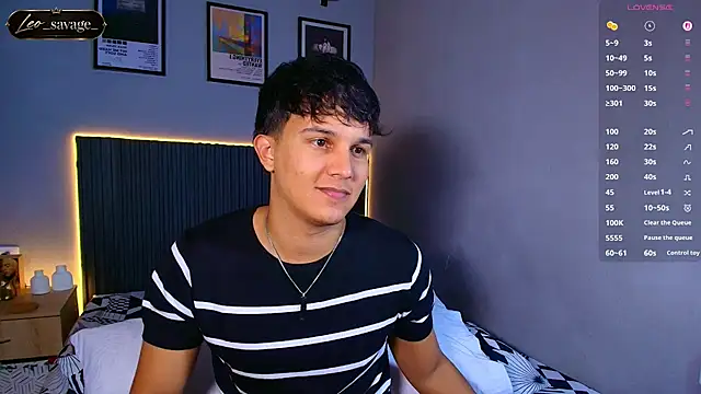Leo_Savage_ Show Webcam
