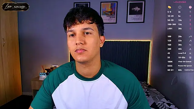 Leo_Savage_ Show Webcam