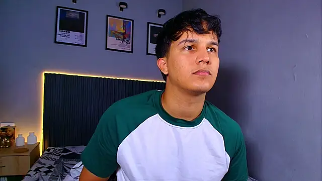 Leo_Savage_ 在線直播表演