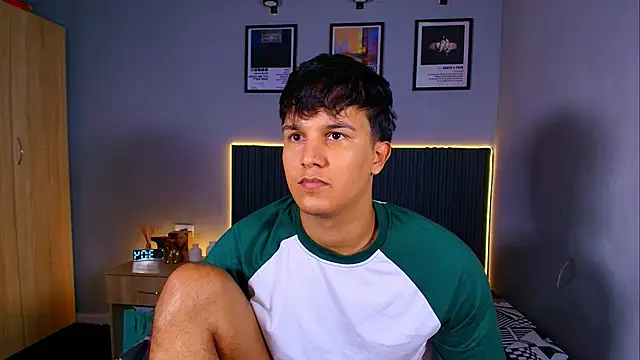 Leo_Savage_ Webcam show