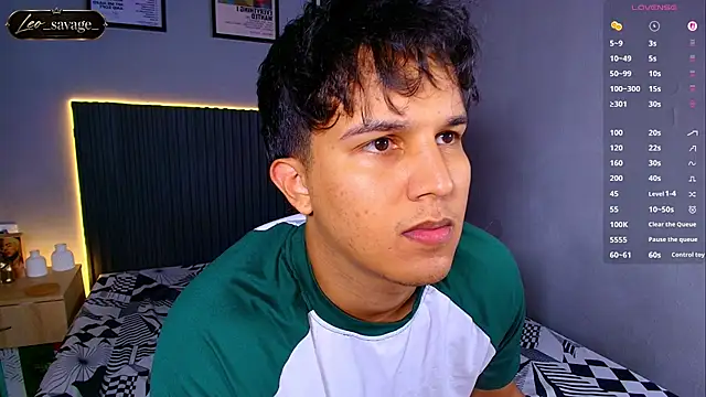 Show de Leo_Savage_ na webcam