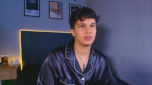 Show de Leo_Savage_ na webcam