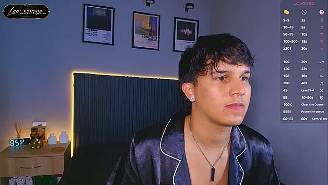 Leo_Savage_ Show Webcam