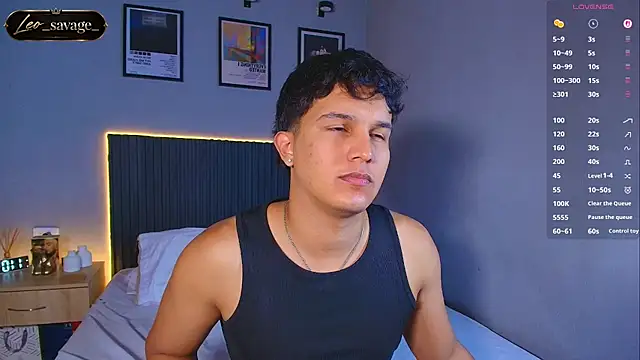 Leo_Savage_ Show Webcam