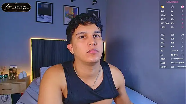 Leo_Savage_ Pertunjukan Webcam