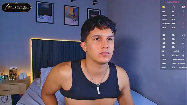 Leo_Savage_ Show Webcam