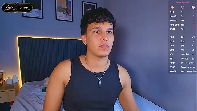 Leo_Savage_ Pertunjukan Webcam