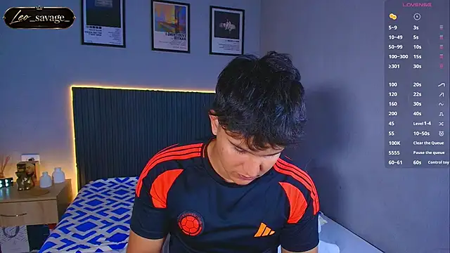 Leo_Savage_ 网络视讯表演