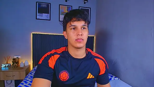 Show de webcam de Leo_Savage_