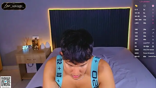 Leo_Savage_ Pertunjukan Webcam