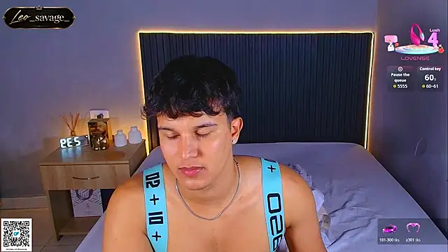 Leo_Savage_ 网络视讯表演