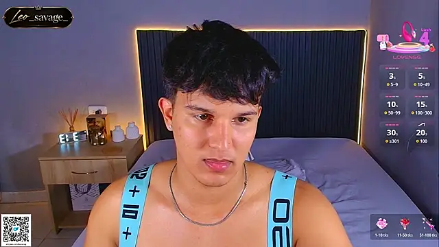 Leo_Savage_ 网络视讯表演