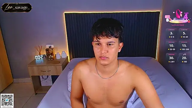 Leo_Savage_のウェブカメラショー