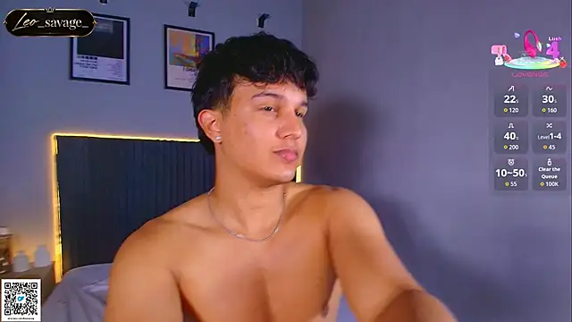 Leo_Savage_ Show Webcam