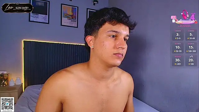 Leo_Savage_ Pertunjukan Webcam