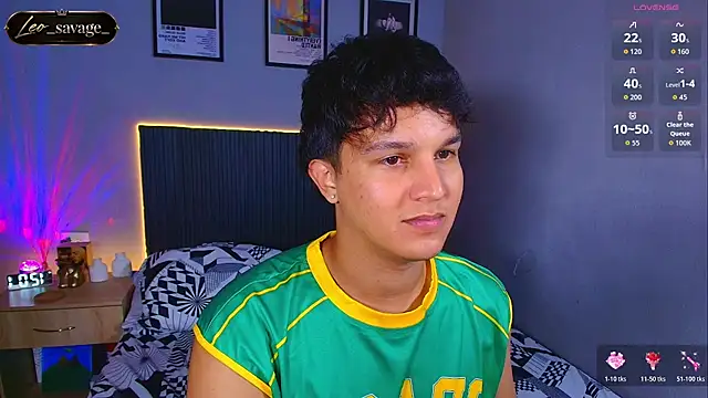Leo_Savage_n Webbikameraesitys
