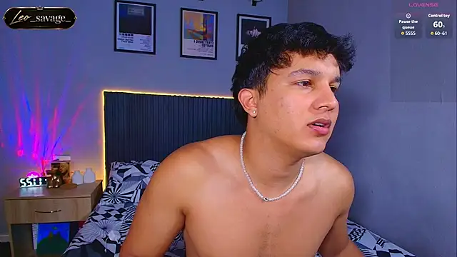 Leo_Savage_ Show Webcam