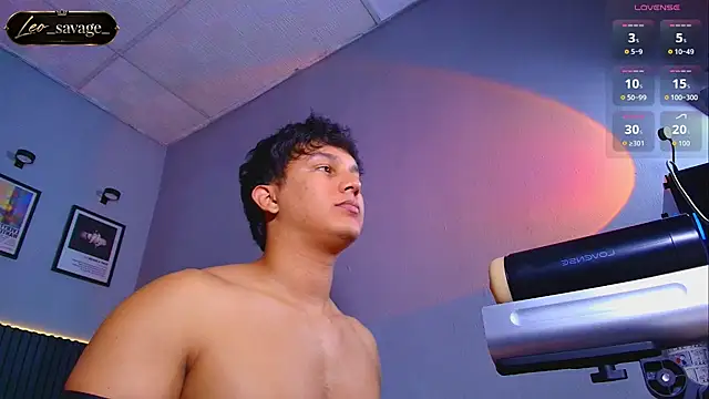Leo_Savage_ 在線直播表演