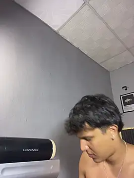 عرض كام Leo_Savage_