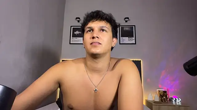 Leo_Savage_ Webcamshow